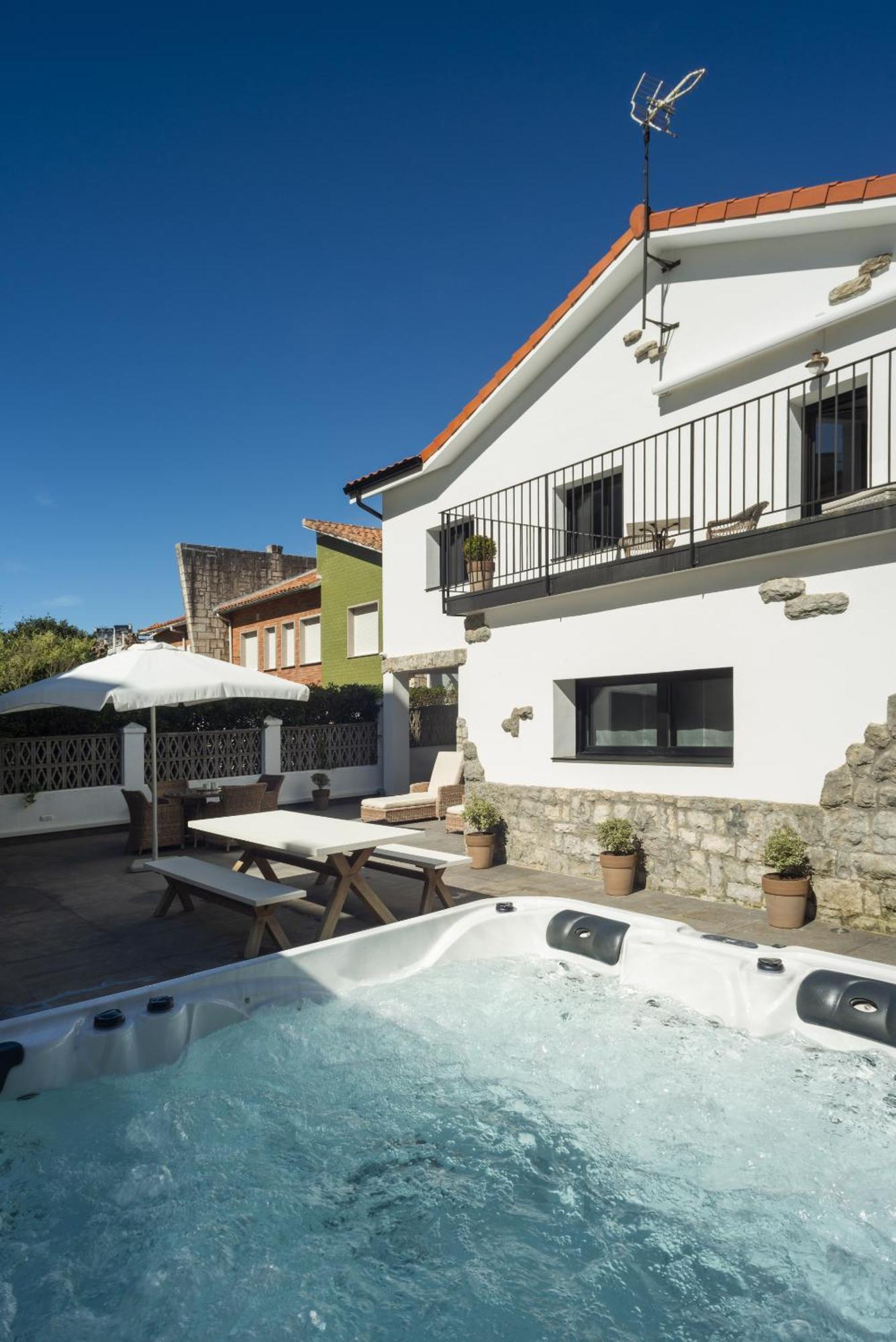La Playa Suites Суансес Екстериор снимка